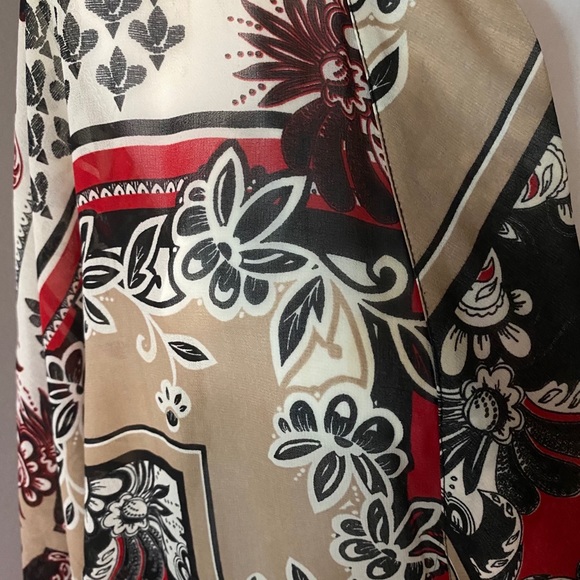 BEBE Kimono ♥️🖤 - Picture 5 of 6